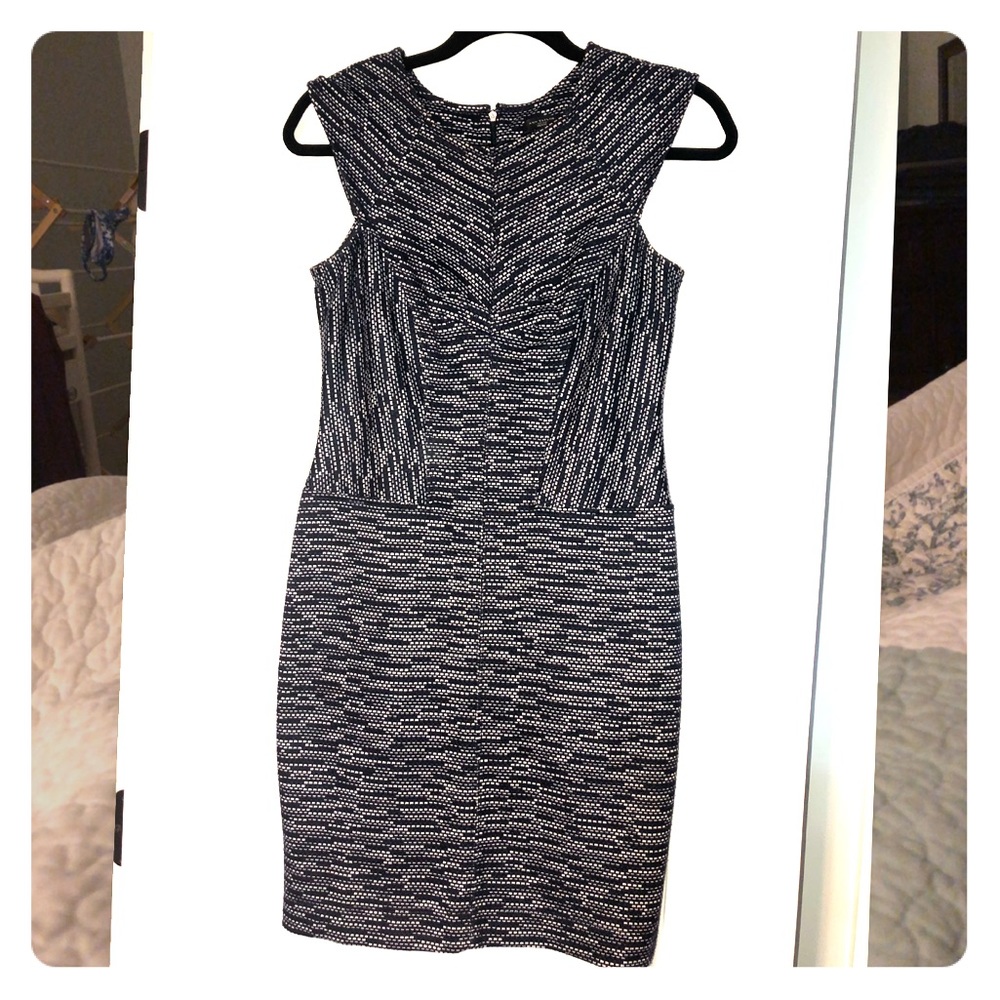 Ann Taylor navy and white dress size 0 petite